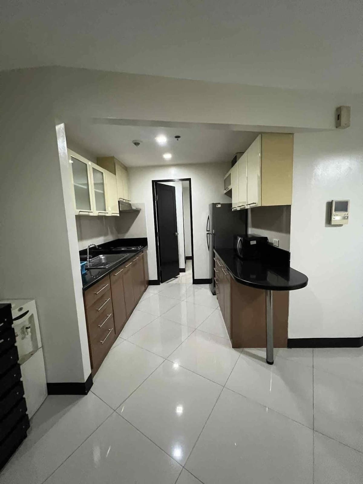 ₱40K MONTHLY‼️ | SPACIOUS 1BR WITH BATHTUB AT ONE CENTRAL, MAKATI‼️ - photo 7
