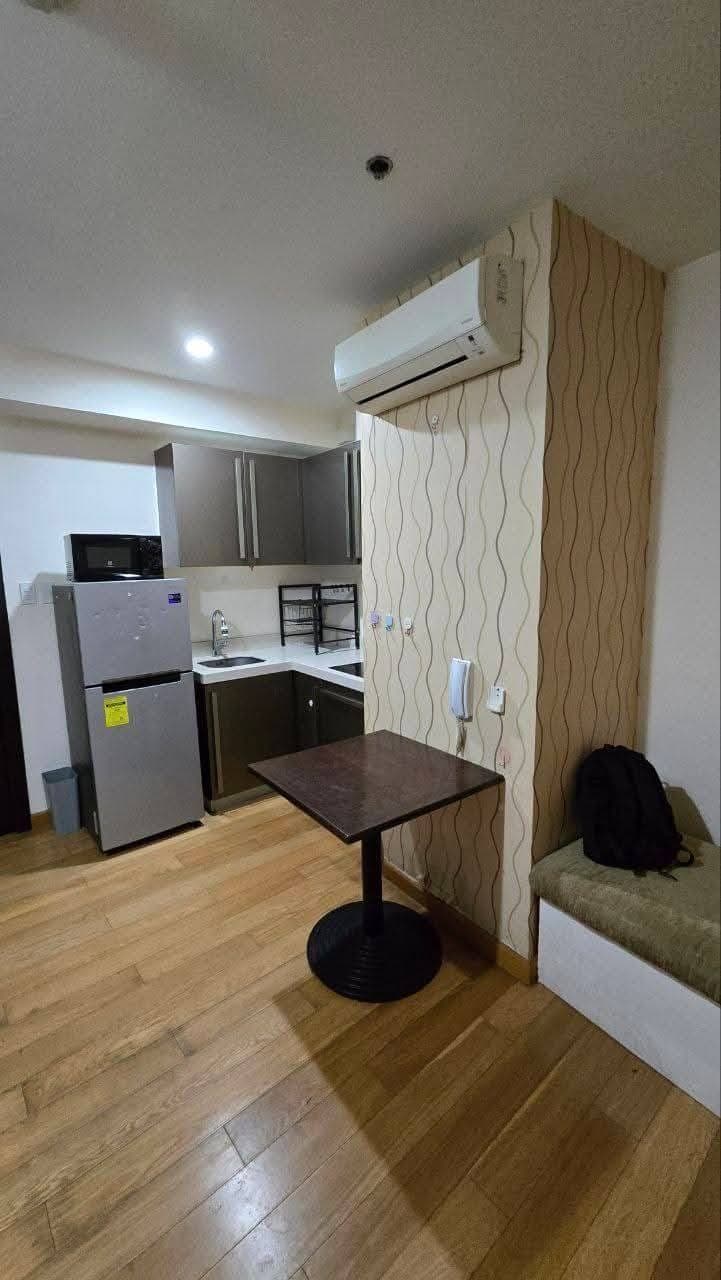 𝐅𝐎𝐑 𝐑𝐄𝐍𝐓 One Bedroom Condo Unit with Balcony in Milano Residences - photo 17