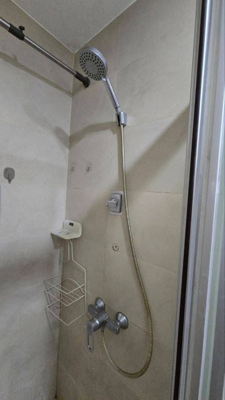 𝐅𝐎𝐑 𝐑𝐄𝐍𝐓 One Bedroom Condo Unit with Balcony in Milano Residences - photo 4