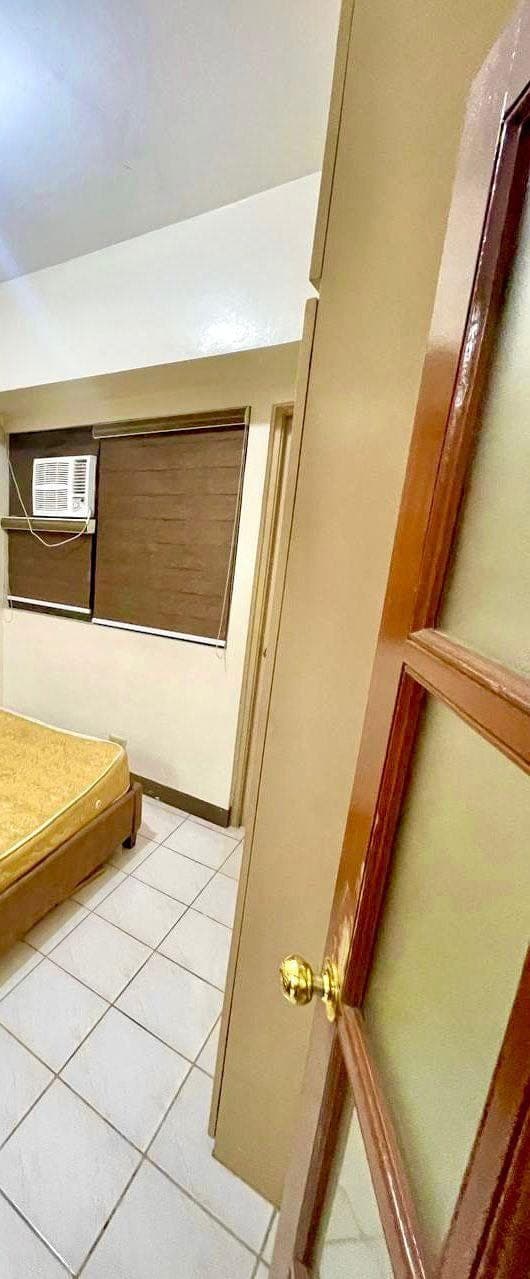 🏘️ Makati Executive Tower  , Dela rosa Makati - photo 2