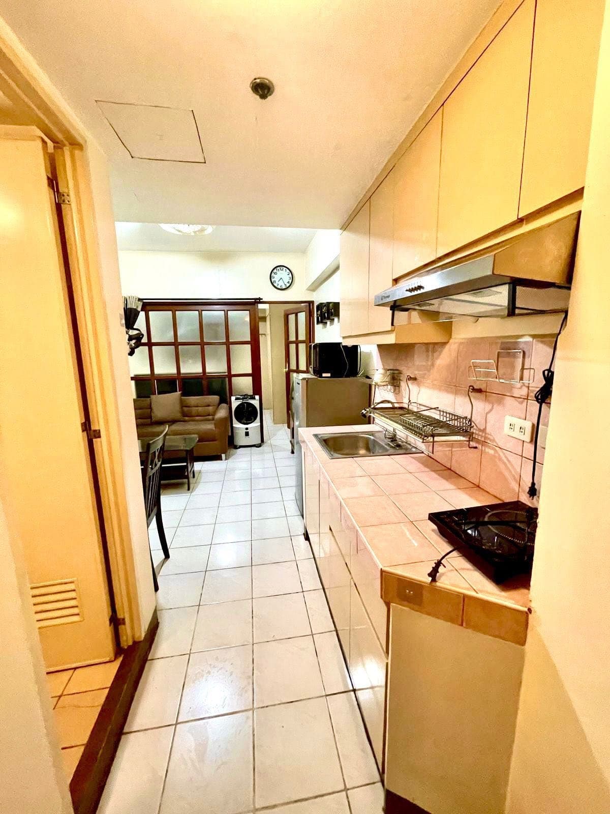 🏘️ Makati Executive Tower  , Dela rosa Makati - photo 4