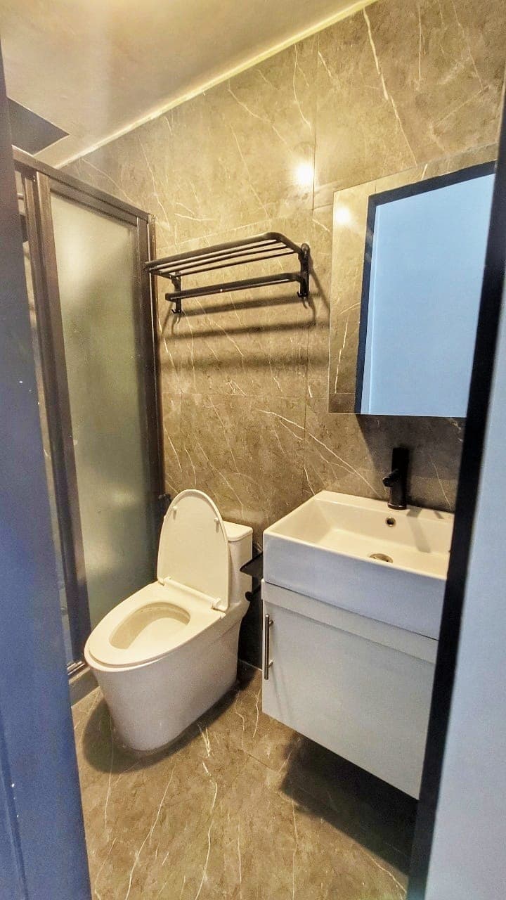 24k/mth - 2bed/1bath/balcony Suites - Including 2AC's and 1 water heater. Units are bear. - photo 1