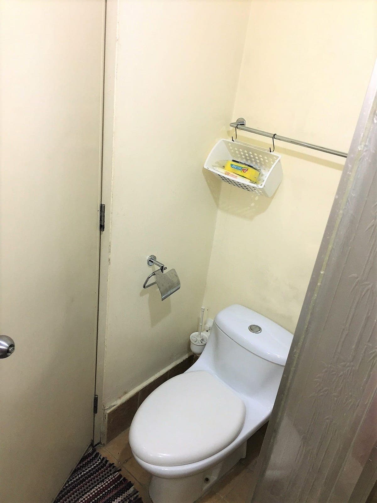 Fully Furnished 1 Bedroom Condo Unit For Rent - Unit A-0802 at East of Galleria - photo 5