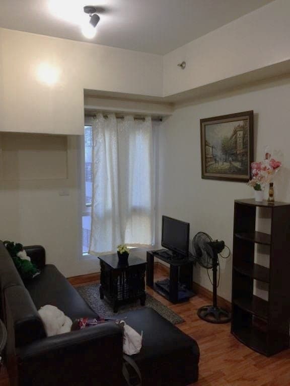 Fully Furnished 1 Bedroom Condo Unit For Rent - Unit A-0802 at East of Galleria - photo 9