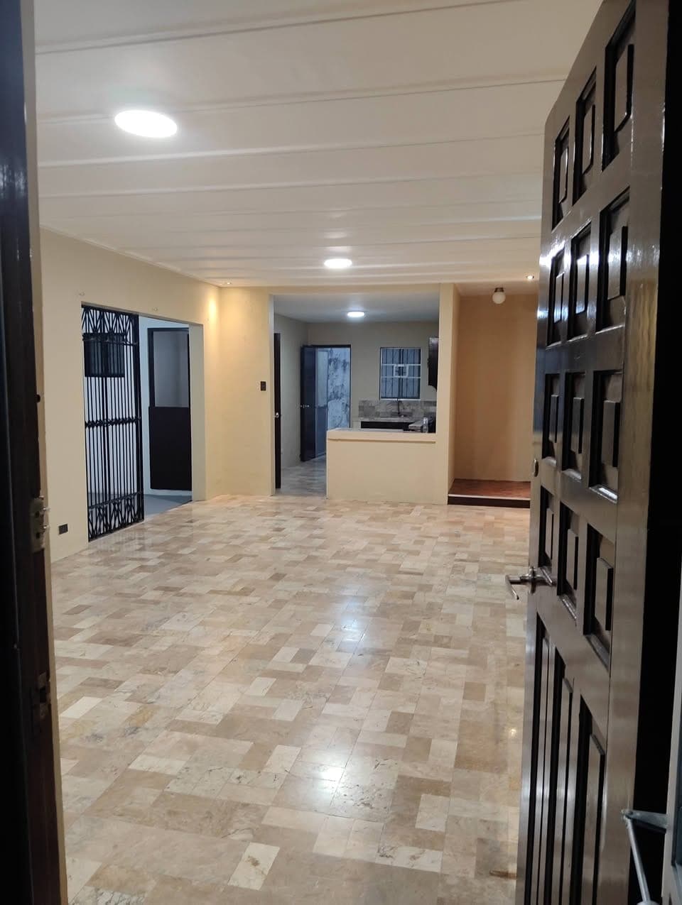 ‼️Modern Home for Rent‼️ - photo 5