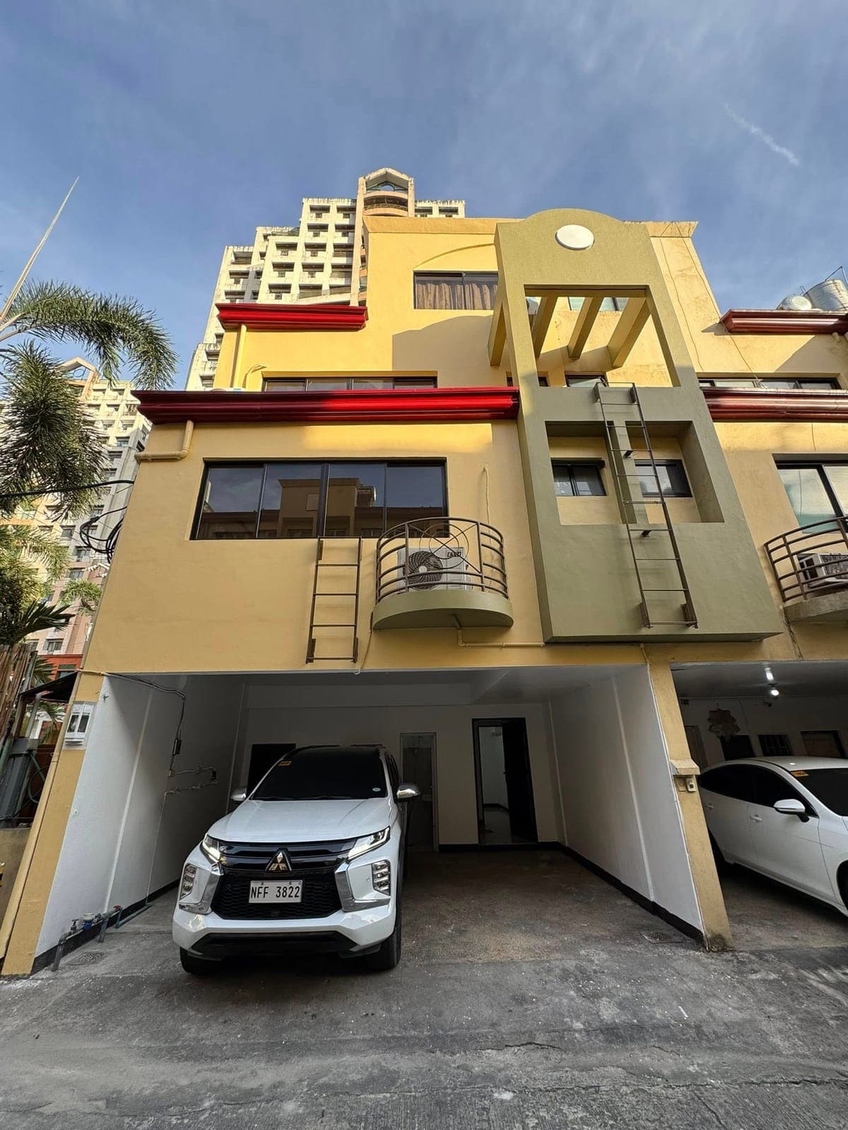 ■ TOWNHOUSE  FOR RENT  IN MAKATI CITY - photo 12