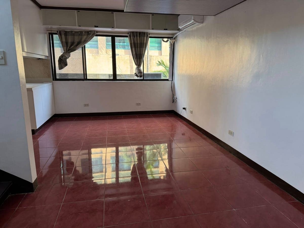 ■ TOWNHOUSE  FOR RENT  IN MAKATI CITY - photo 20