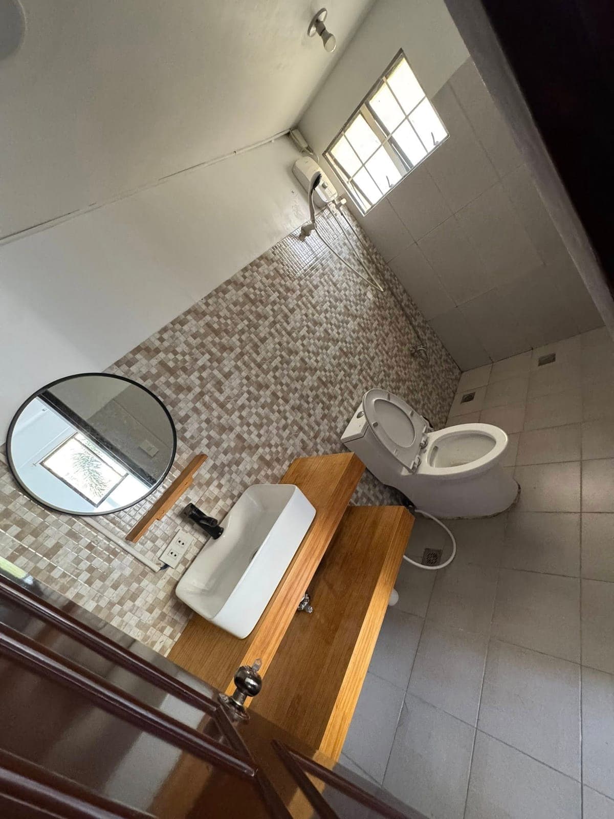 ■ TOWNHOUSE  FOR RENT  IN MAKATI CITY - photo 5