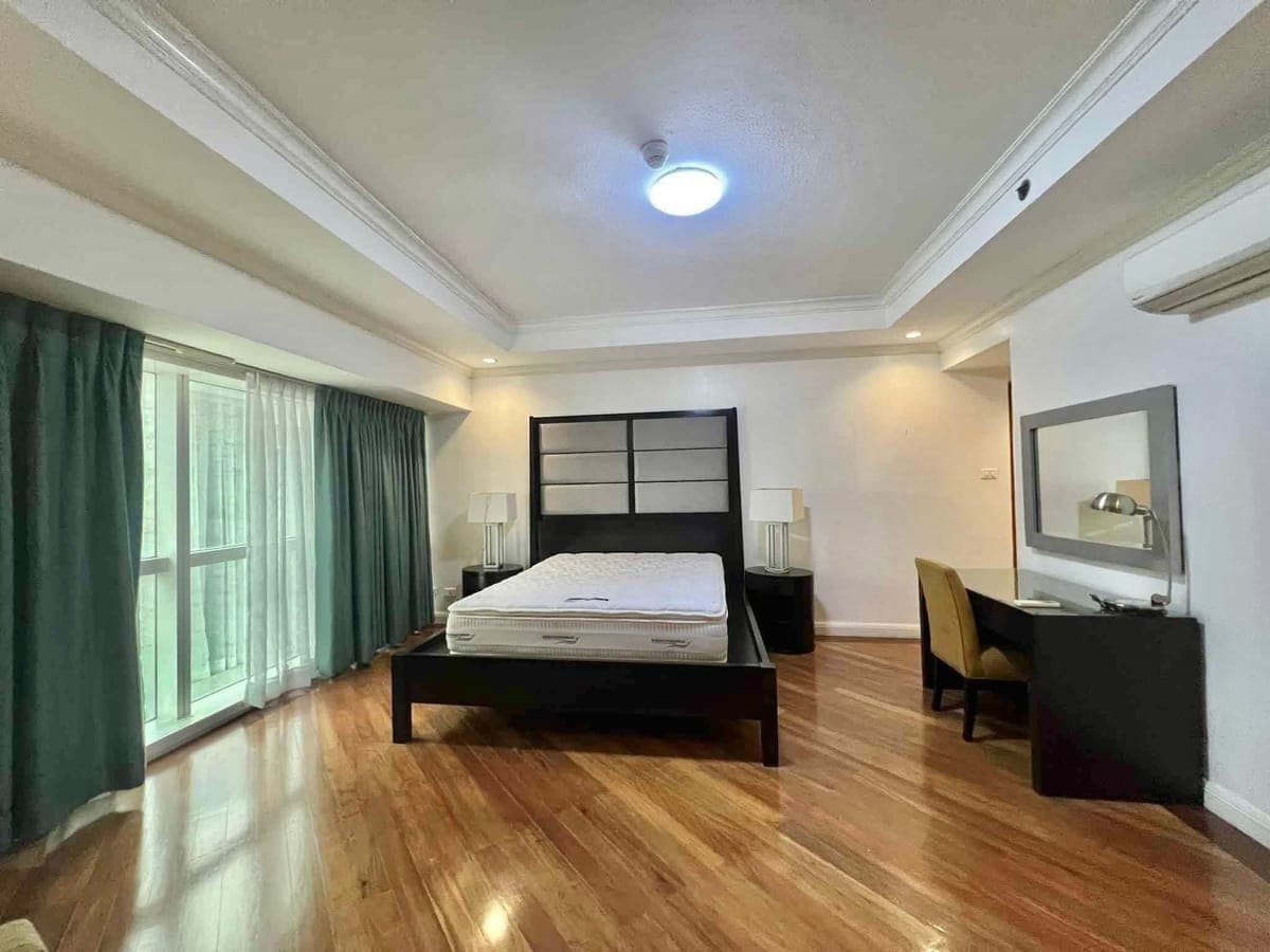 ₱150K MONTHLY‼️ | LUXURIOUS 2BR UNIT AT THE FORBES TOWER – SALCEDO VILLAGE, MAKATI - photo 14