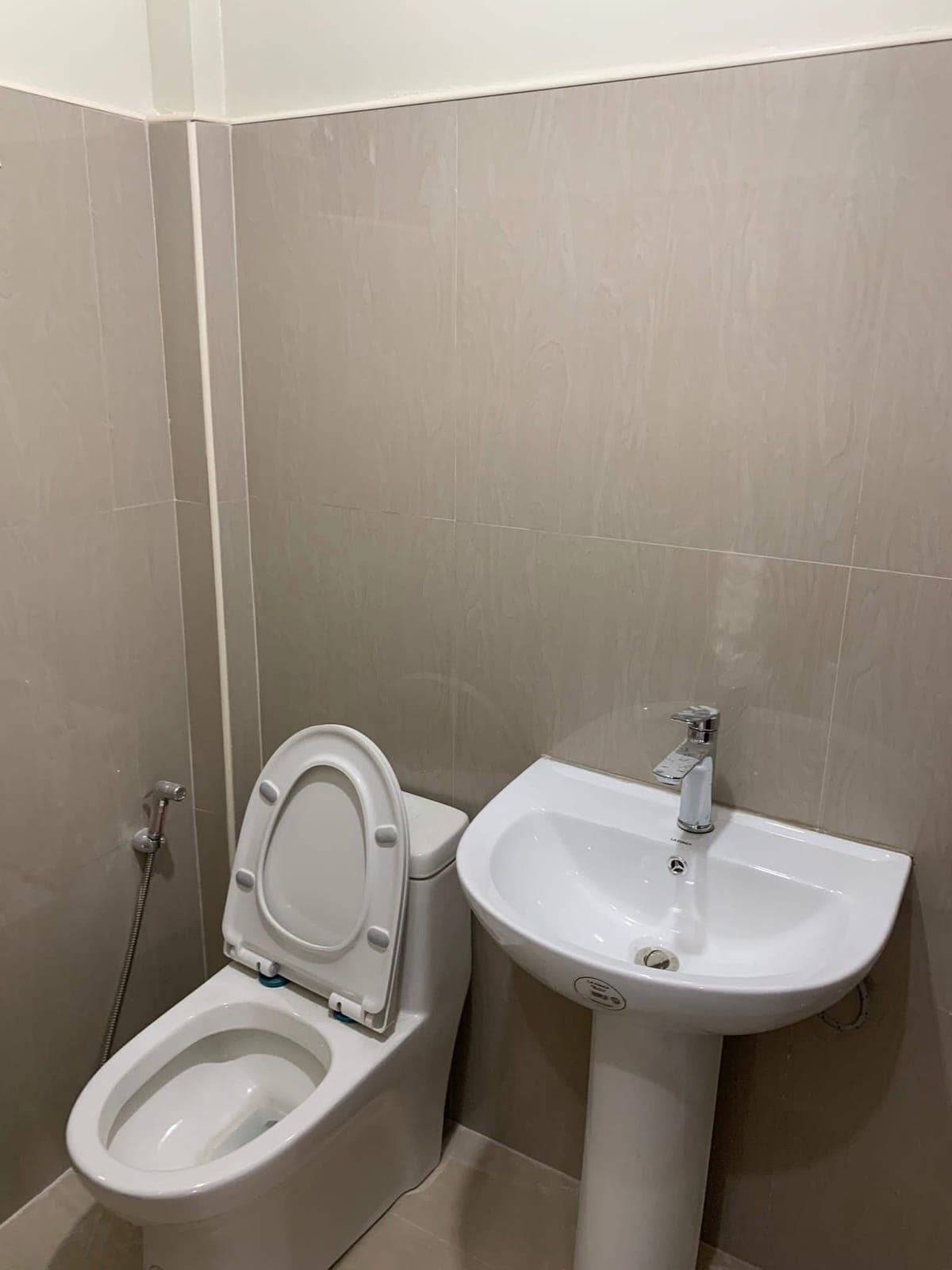 🏡 FOR RENT: 2 Bedroom Newly Built Apartment in Deca Mintal, Davao City! - photo 14