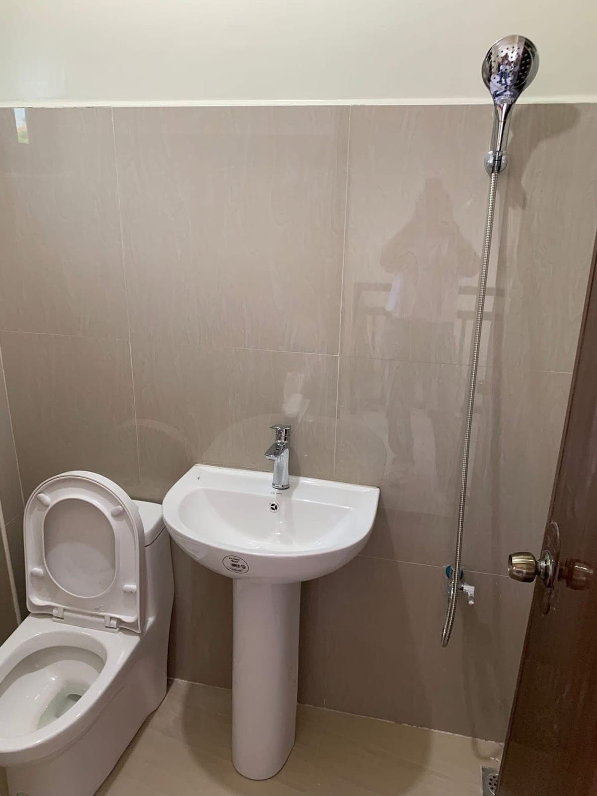 🏡 FOR RENT: 2 Bedroom Newly Built Apartment in Deca Mintal, Davao City! - photo 6