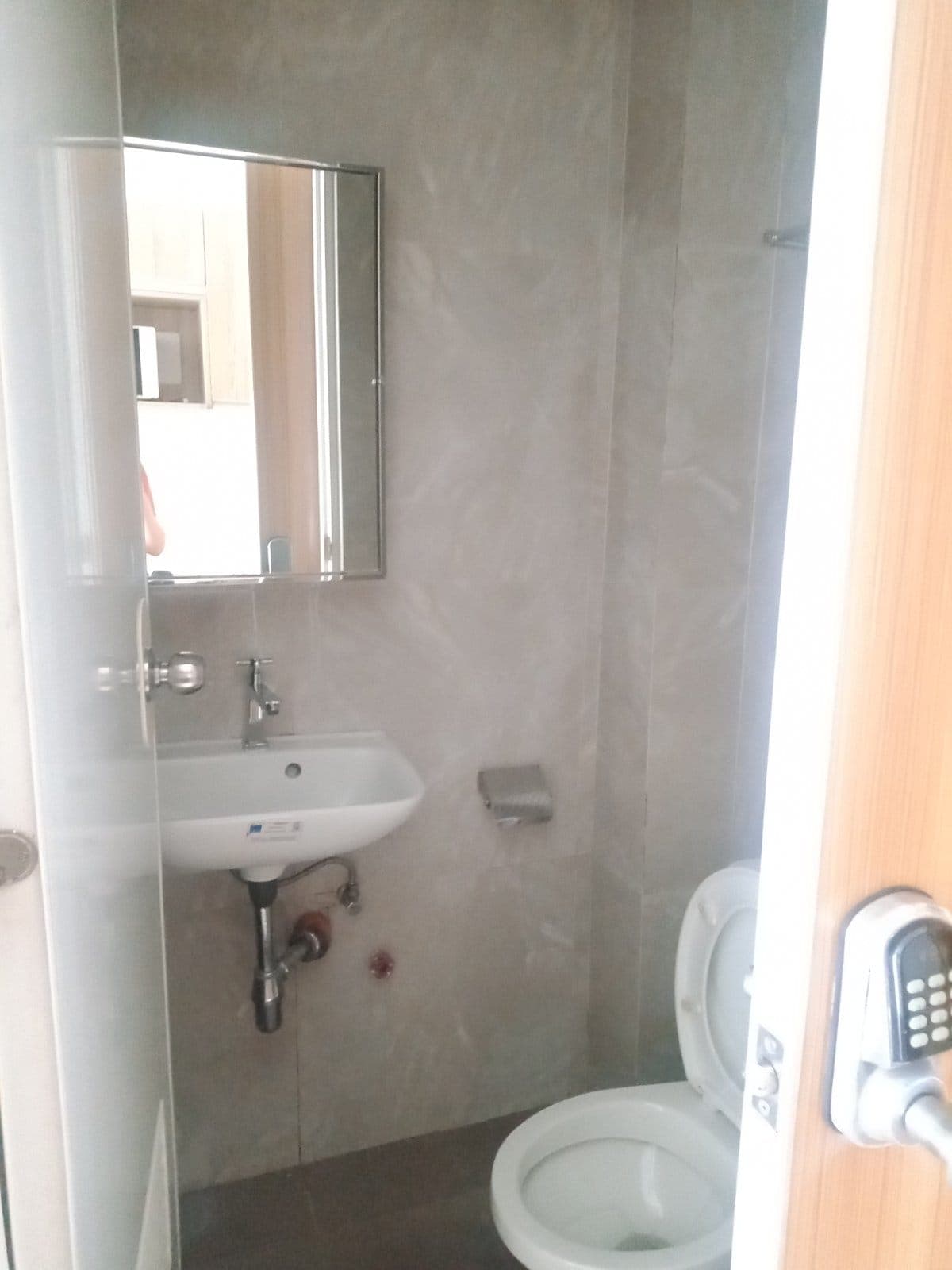🏢✨ **Condo for Rent Near UST & FEU!** ✨🏢 - photo 3