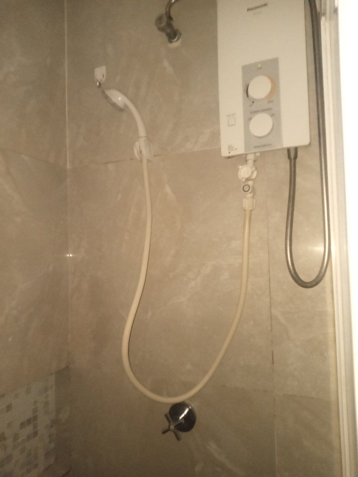 🏢✨ **Condo for Rent Near UST & FEU!** ✨🏢 - photo 4