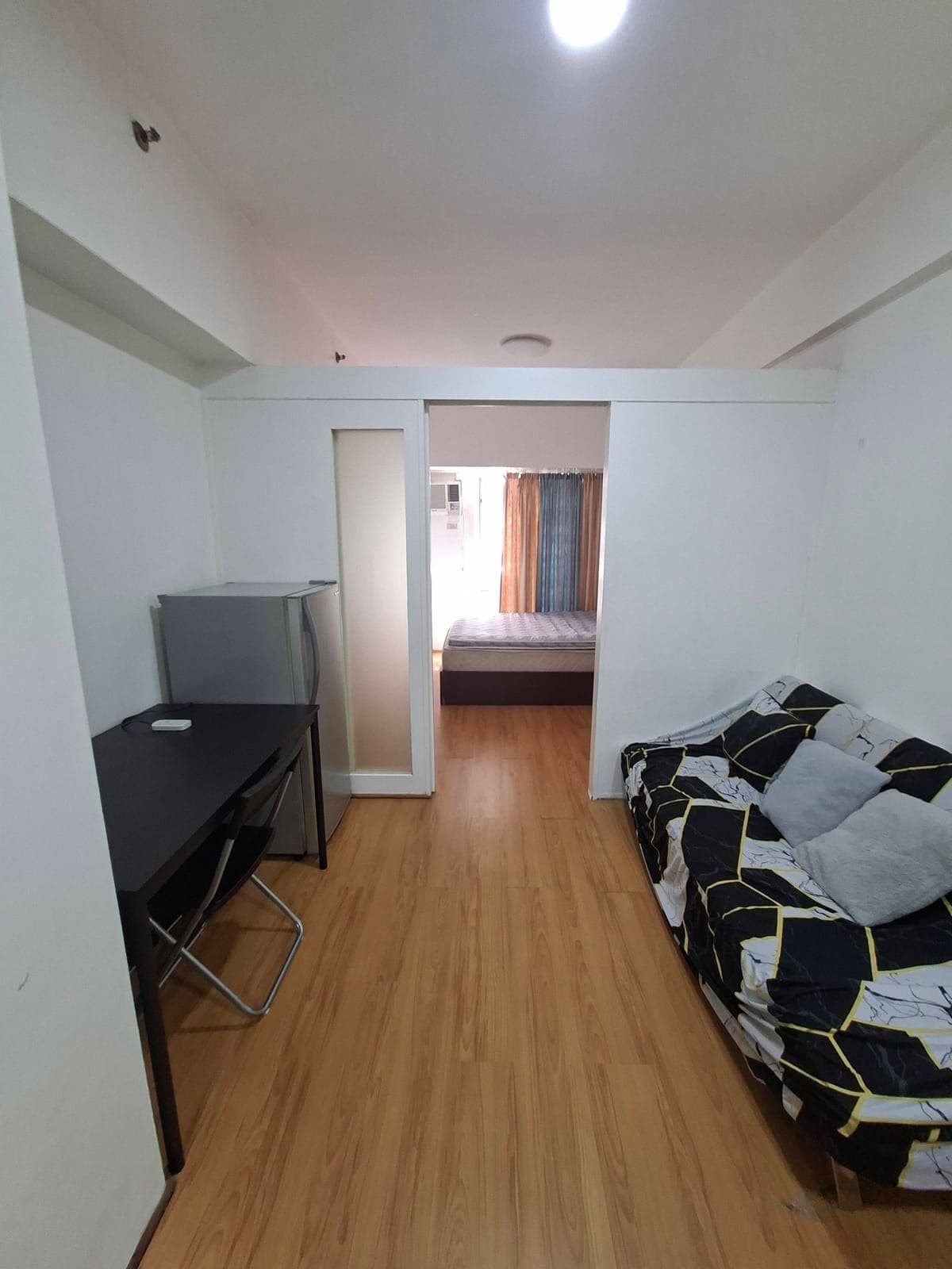 Makati condo Chino roces 1bedroom unit Furnished ready - photo 5