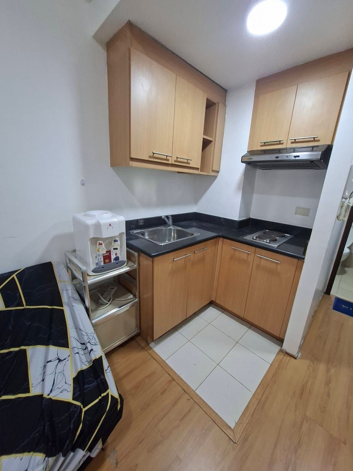 Makati condo Chino roces 1bedroom unit Furnished ready - photo 8