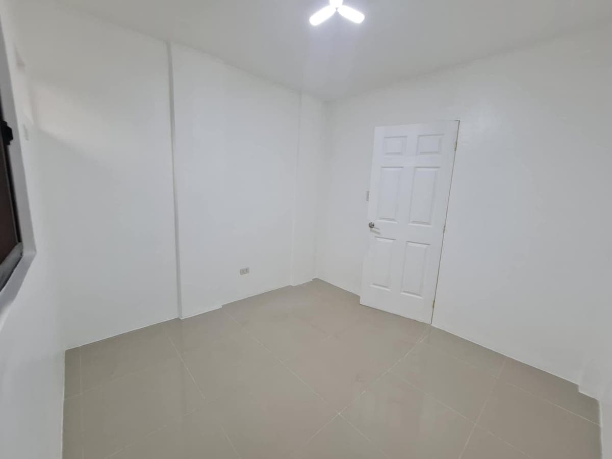 APARTMENT WITH GARAGE FOR RENT - photo 5