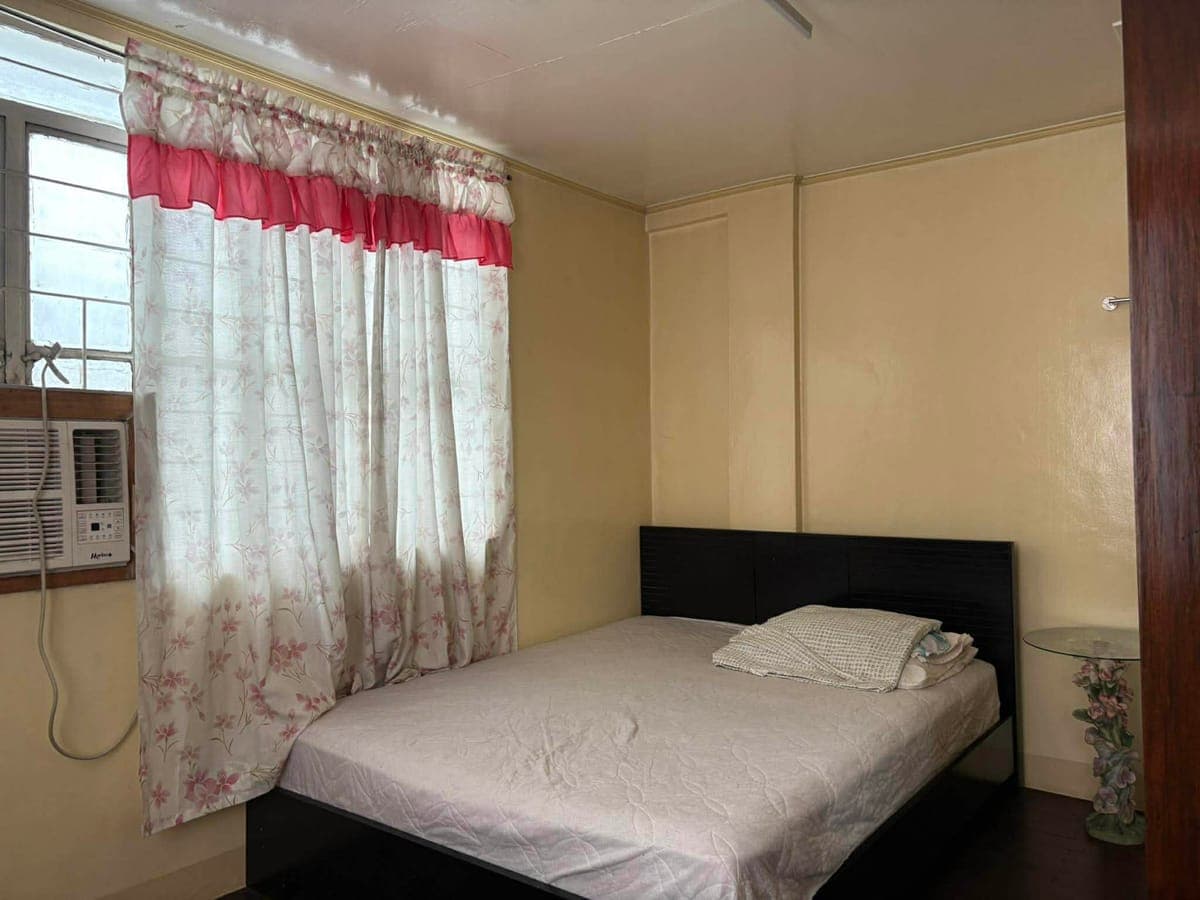 # **Apartment for Rent in Sampaloc Manila** - photo 3