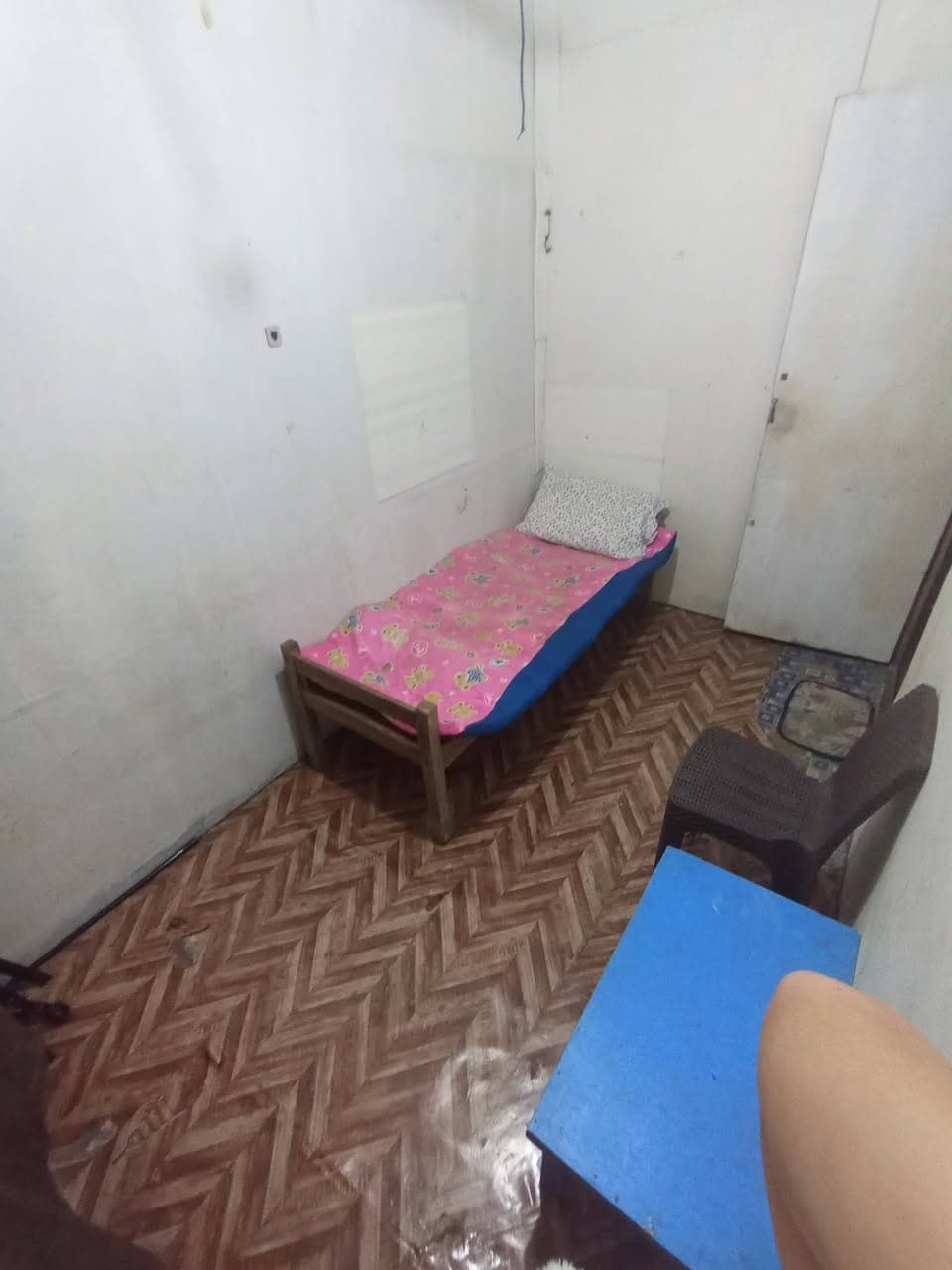 Room for rent babae only - photo 2