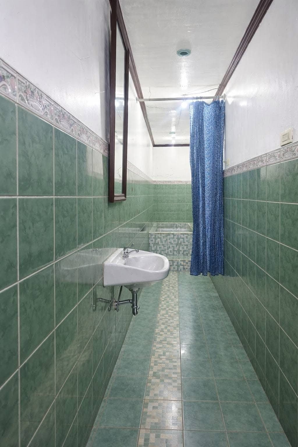 🏠 ROOM FOR RENT – NEWLY RENOVATED! - photo 3