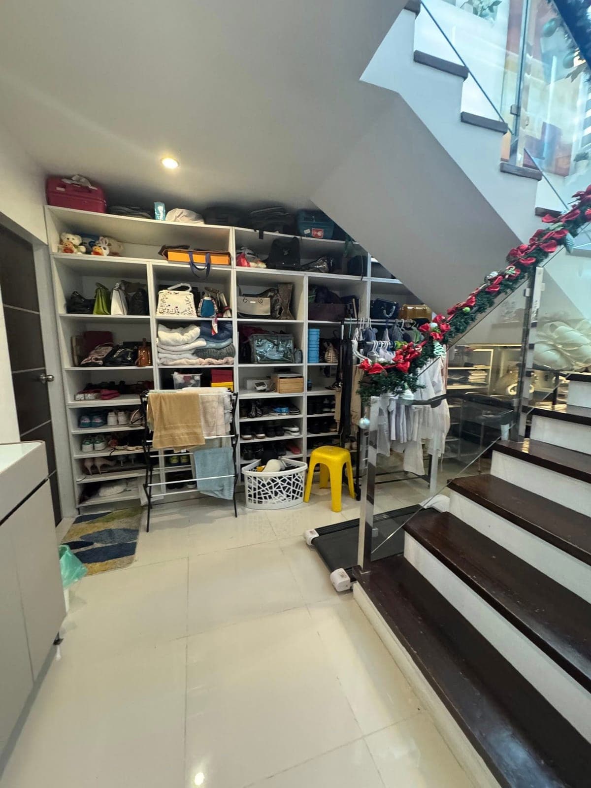 🏠For Rent/Sale 3-Level House & Lot Located at Monteritz Classic Estate Phase 2, Davao City. - photo 2