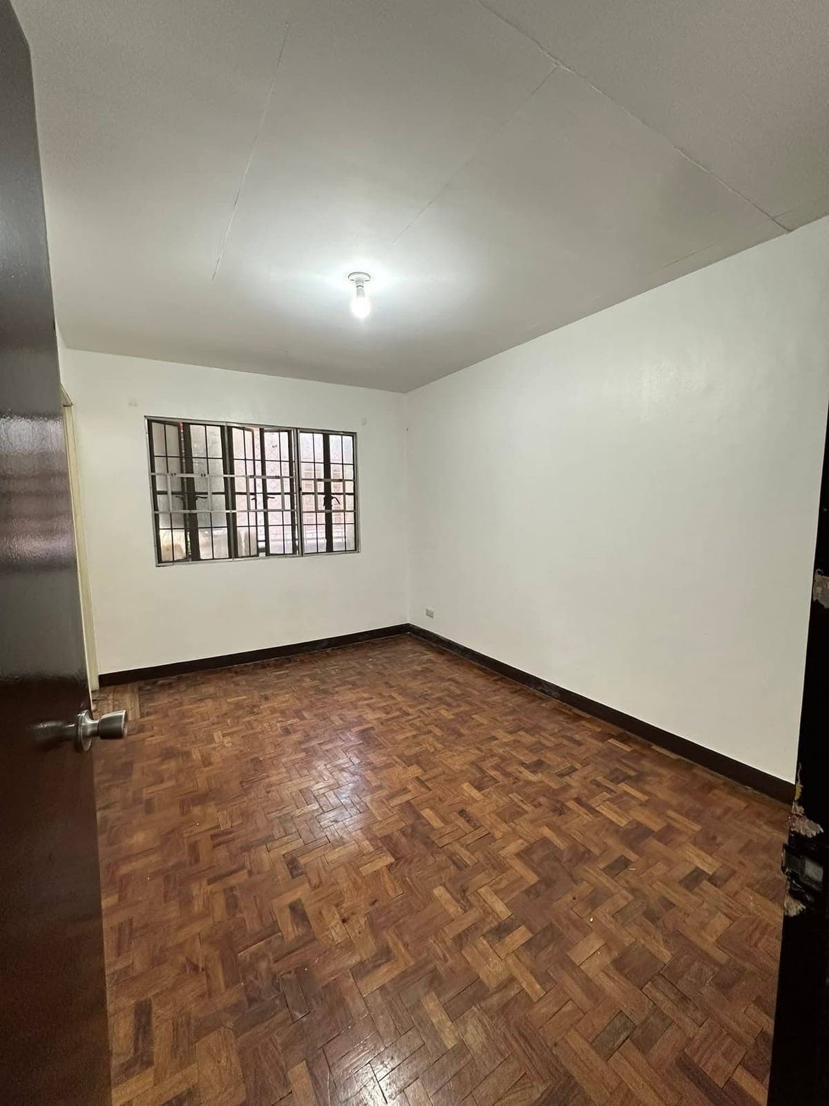 HOUSE FOR RENT - photo 1