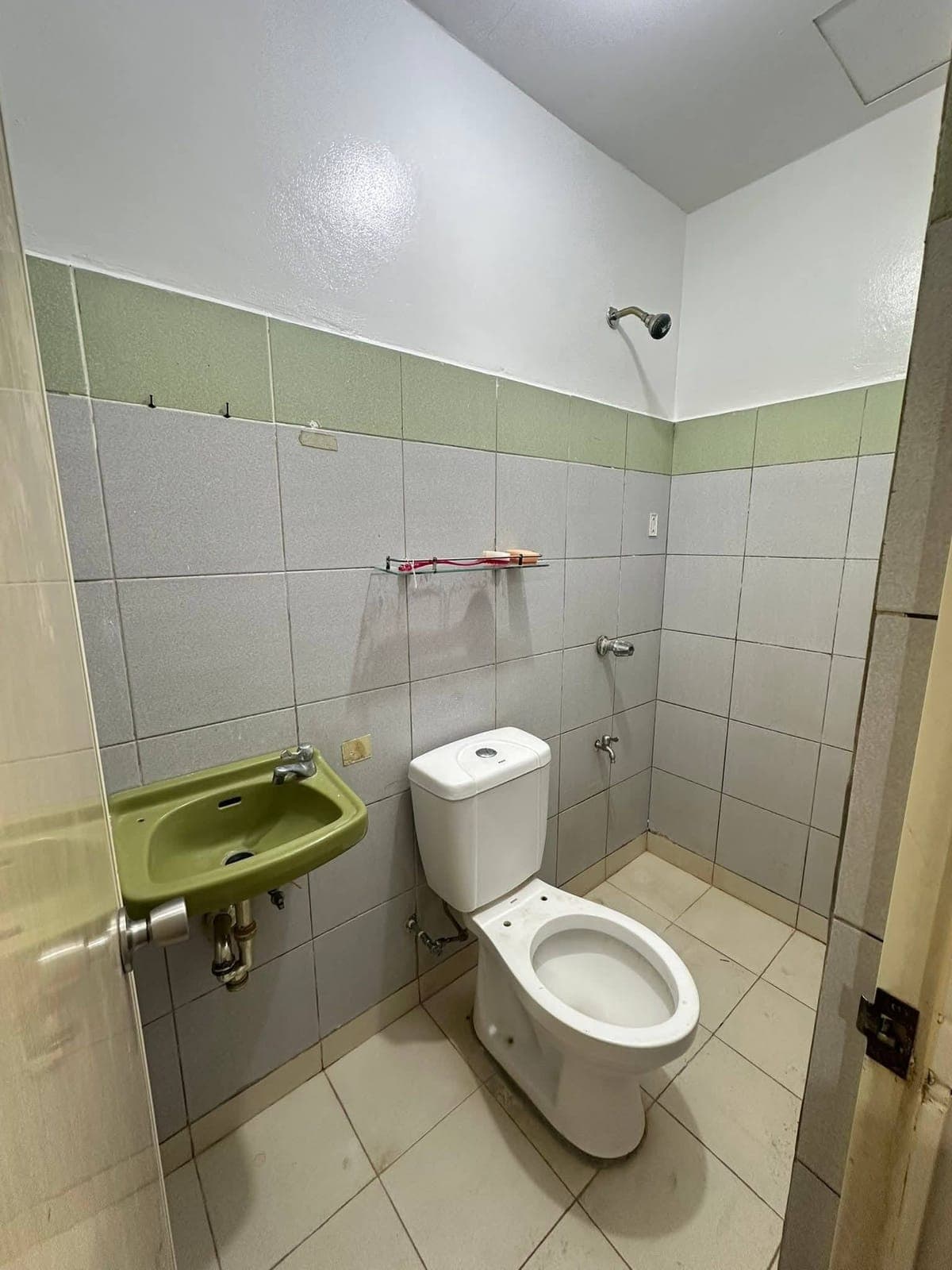 HOUSE FOR RENT - photo 2