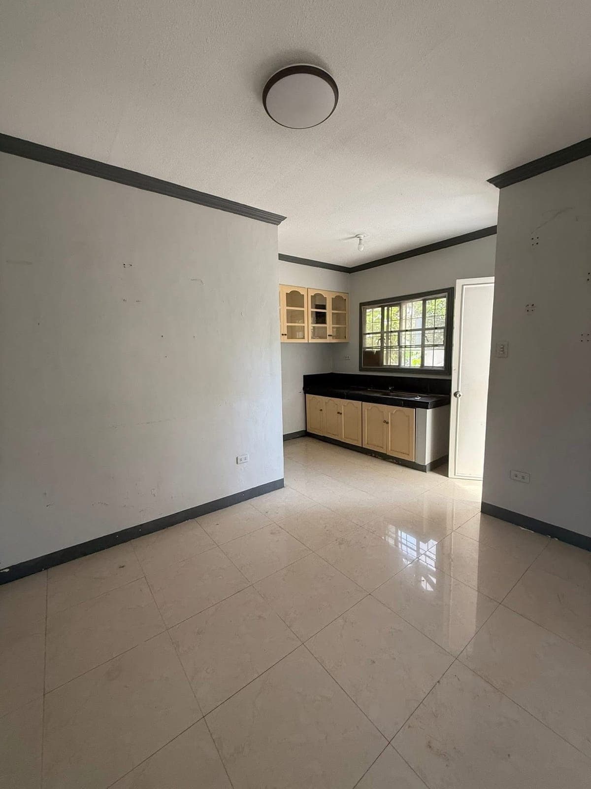 House for rent‼️ - photo 1