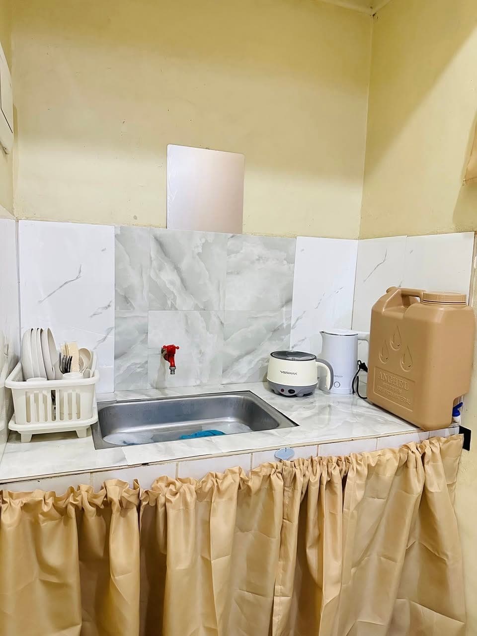 Air-CONDITIONED FEMALE BEDSPACE AVAILABLE ‼️ BACLARAN AREA - photo 5