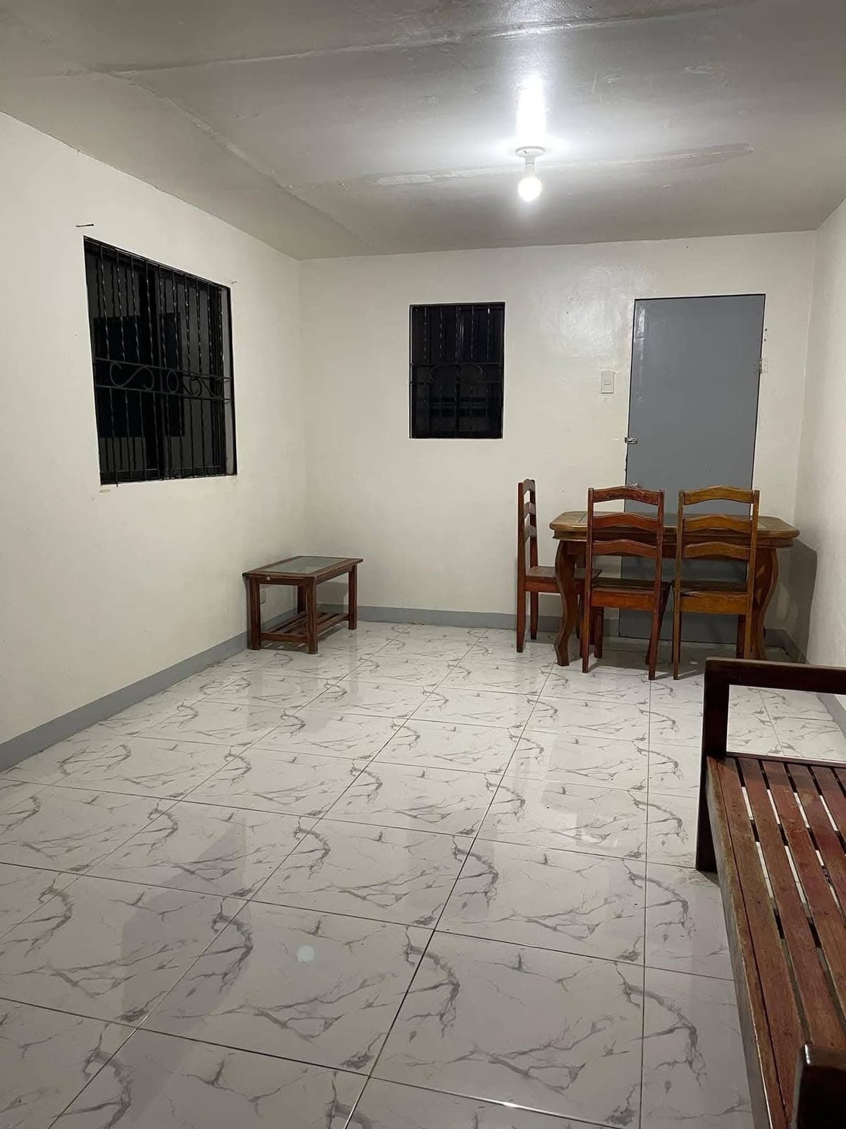 🏡 House For Rent - photo 2