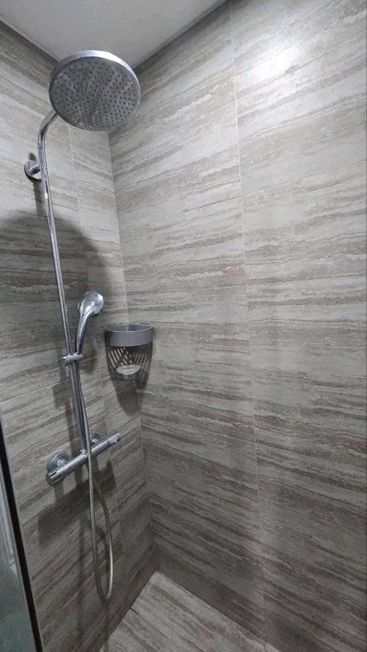 𝐅𝐎𝐑 𝐑𝐄𝐍𝐓 Studio Type Condo Unit in Century Spire Residences - photo 4