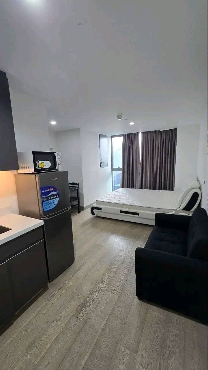 𝐅𝐎𝐑 𝐑𝐄𝐍𝐓 Studio Type Condo Unit in Century Spire Residences - photo 9