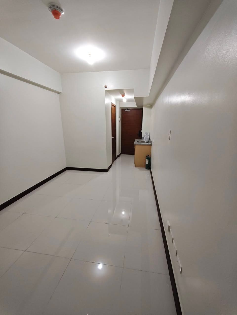 For Rent Condominium in Pasay - photo 1