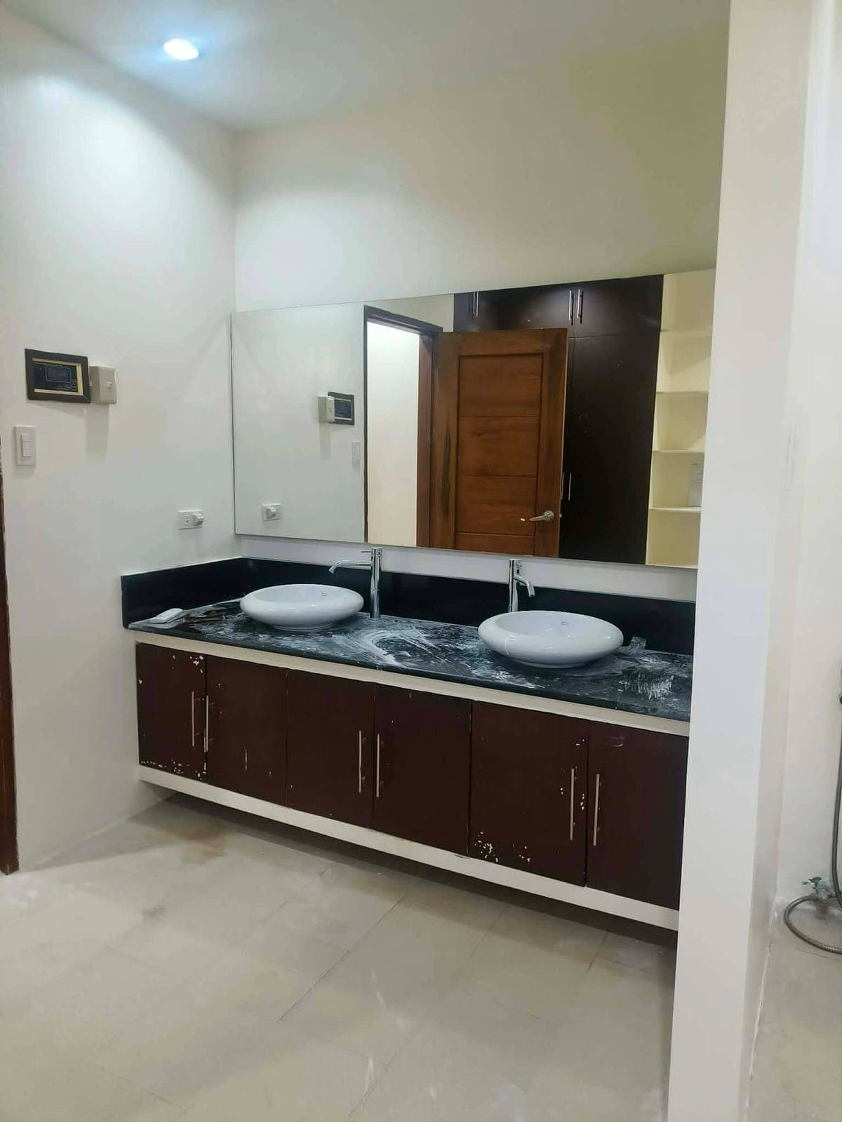 5 𝗕𝗥 𝗛𝗢𝗨𝗦𝗘 𝗙𝗢𝗥 𝗥𝗘𝗡𝗧‼️📍 Woodridge Subdivision, Maa, Davao City - photo 2