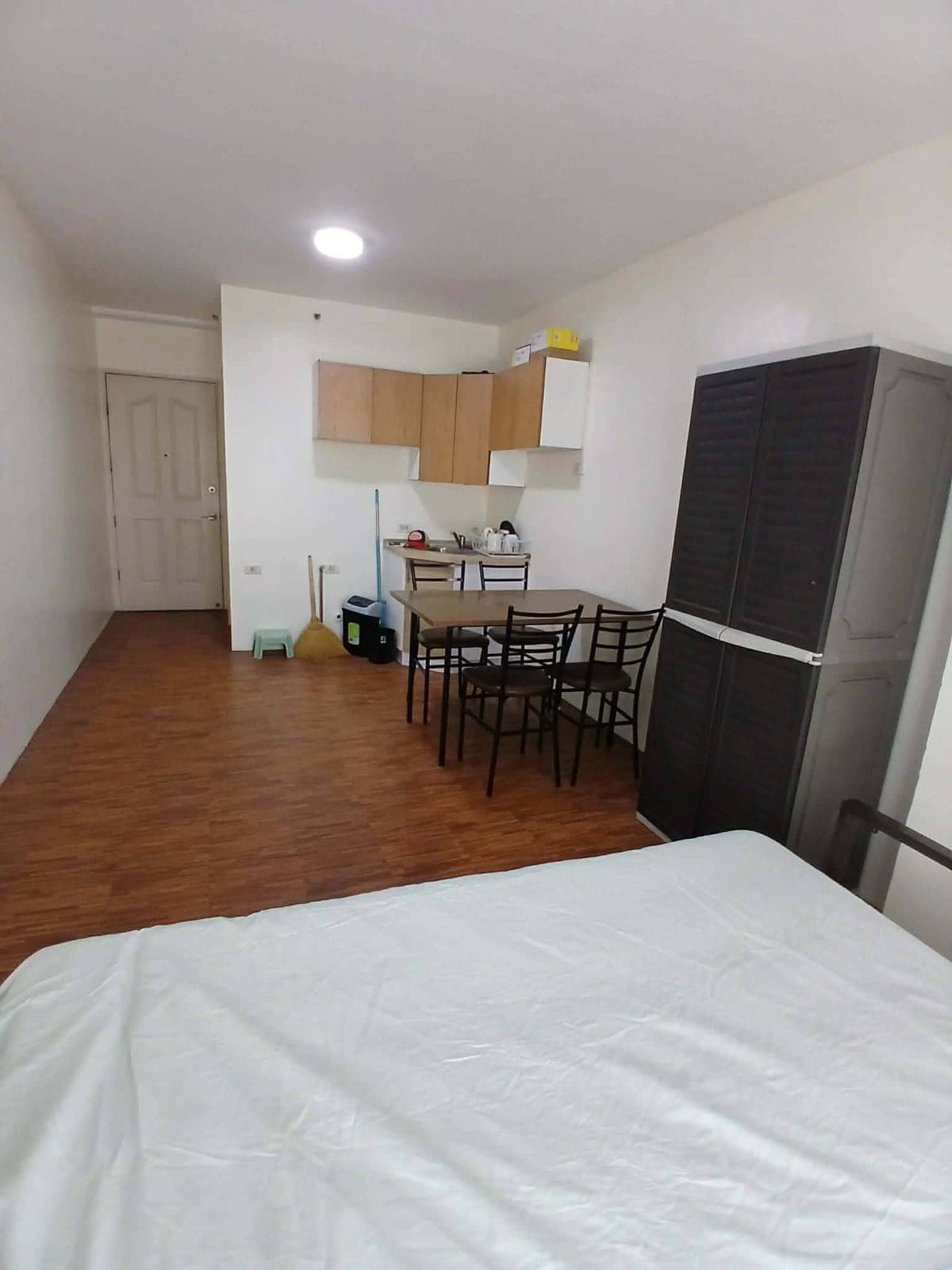 Ptpa po for rent residential and condo avida San Lazaro 13k semi furnish 15k 16k fully furnished - photo 1