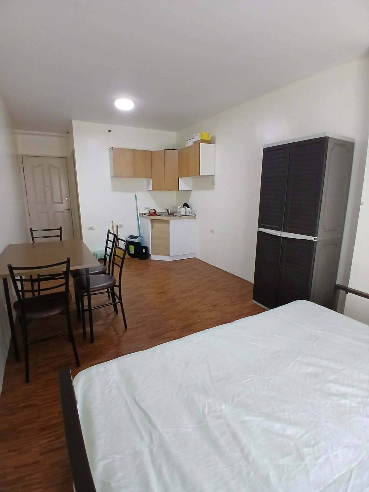 Ptpa po for rent residential and condo avida San Lazaro 13k semi furnish 15k 16k fully furnished - photo 2