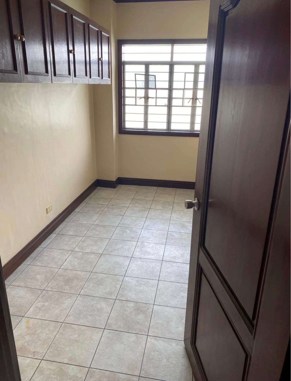 🏡SPACIOUS TOWNHOUSE FOR RENT!! - photo 9