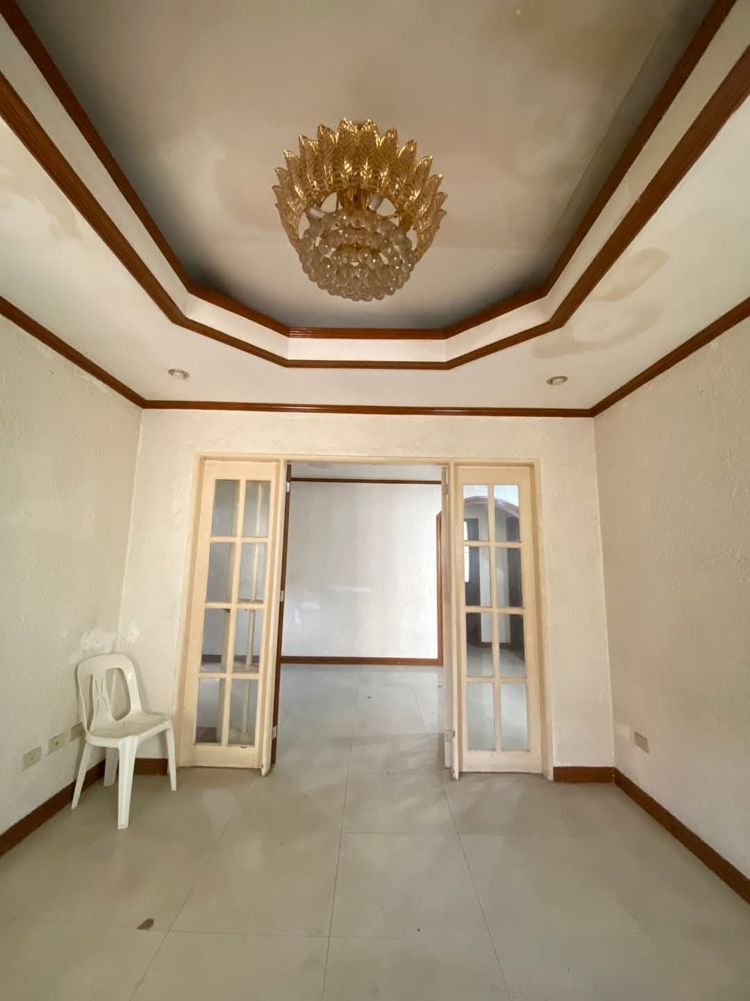 HOUSE FOR RENT - photo 7