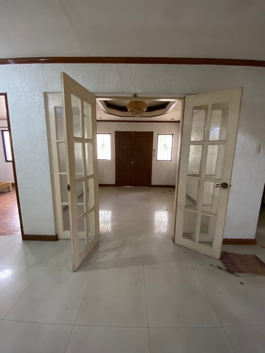 HOUSE FOR RENT - photo 8