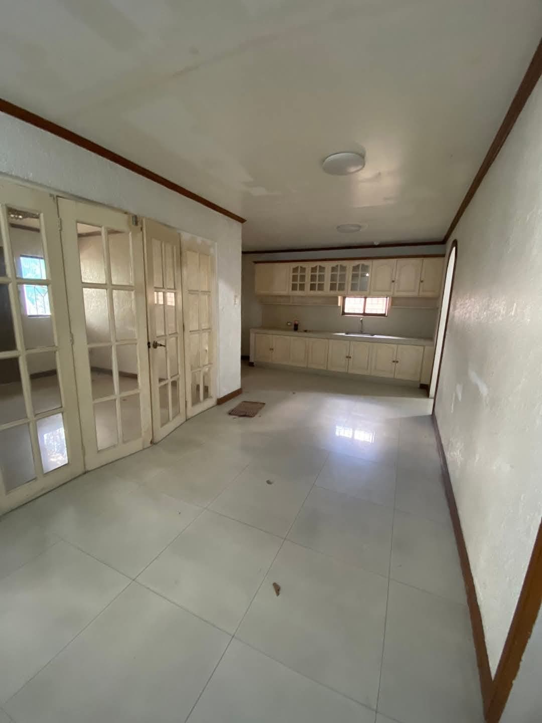 HOUSE FOR RENT - photo 10