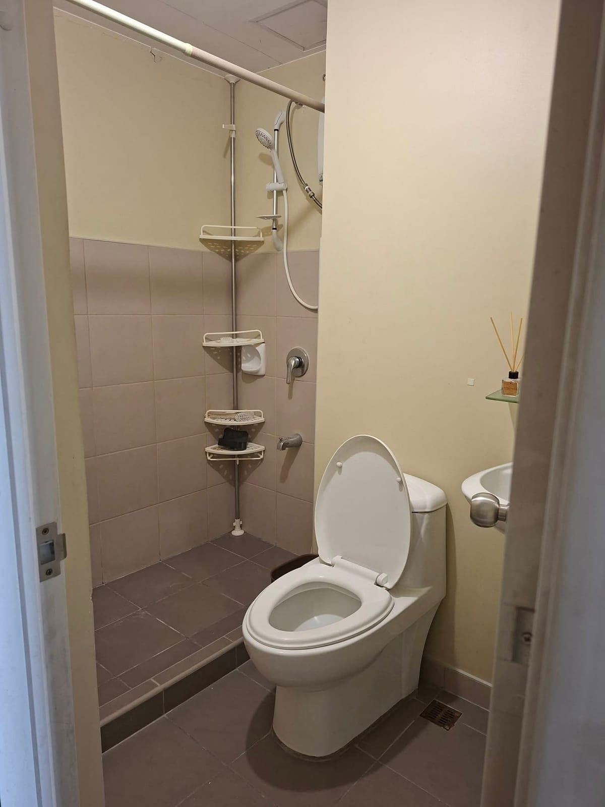 🏢 Studio for Rent – Avida Towers Intima (7th Floor) - photo 5