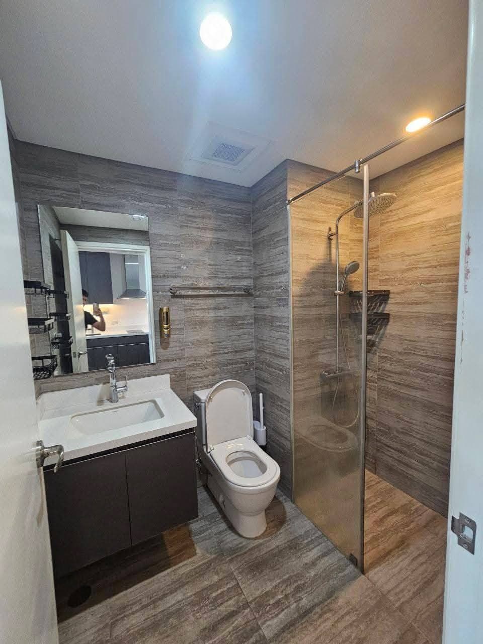 𝐅𝐎𝐑 𝐑𝐄𝐍𝐓 Studio Type with Balcony Condo Unit in Century Spire Residences - photo 6