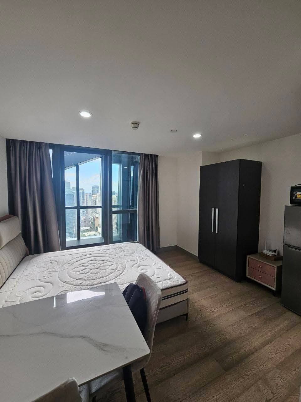 𝐅𝐎𝐑 𝐑𝐄𝐍𝐓 Studio Type with Balcony Condo Unit in Century Spire Residences - photo 9