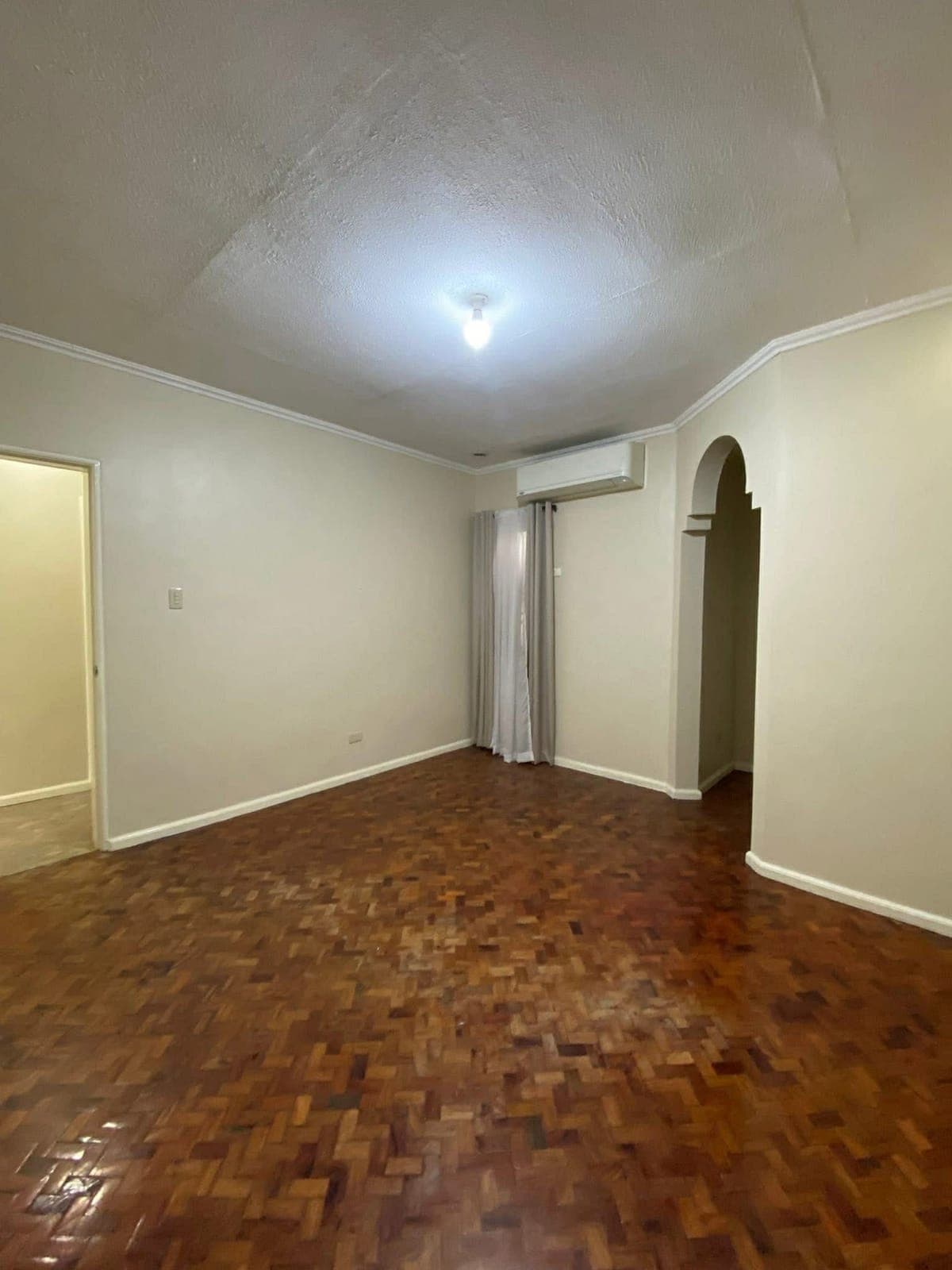 HOUSE FOR FOR RENT - photo 1