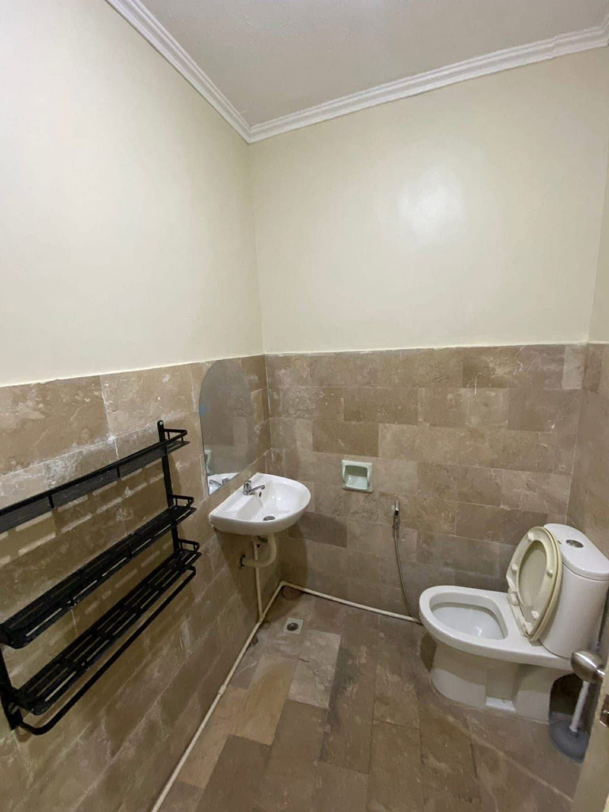 HOUSE FOR FOR RENT - photo 5