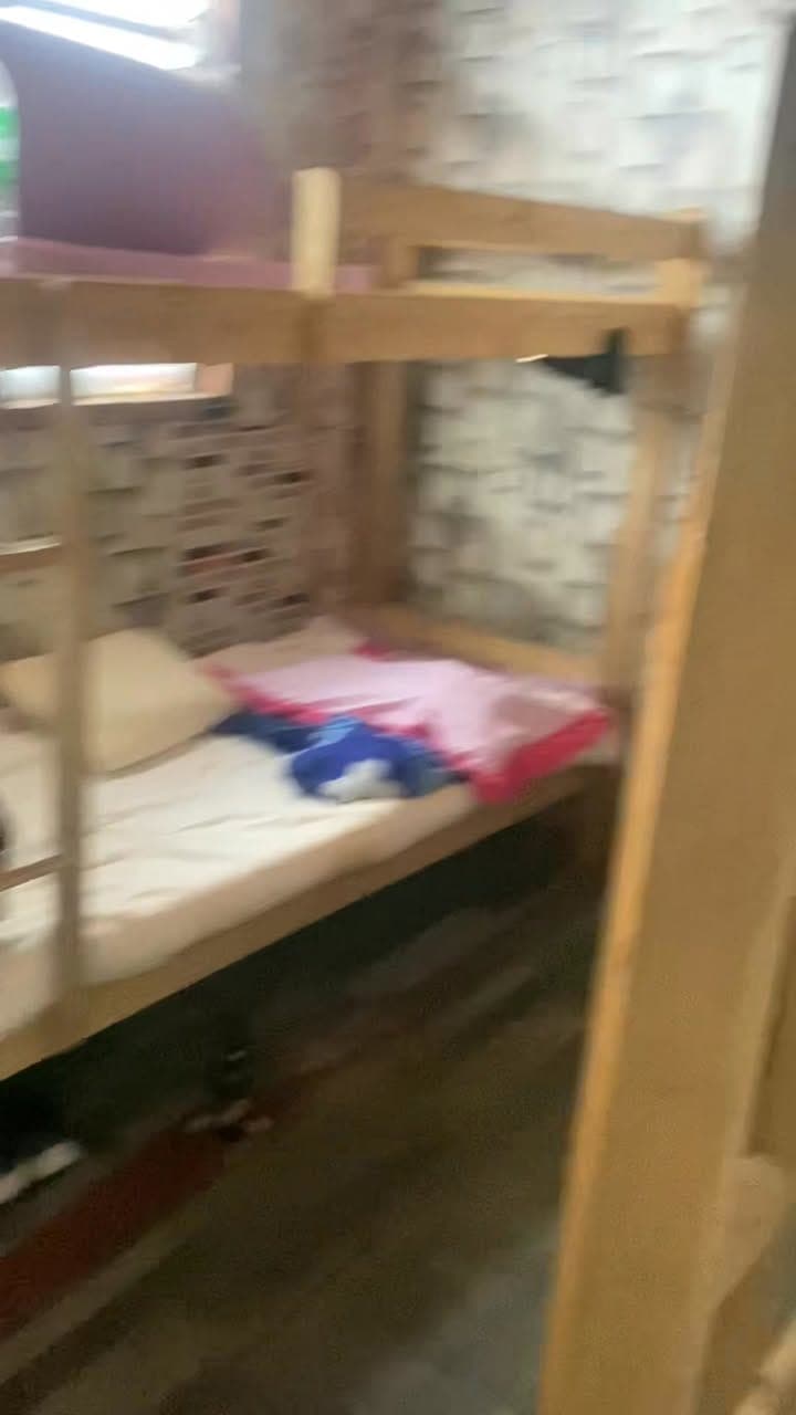 ROOM FOR BED SPACER ONLY‼️ - photo 4