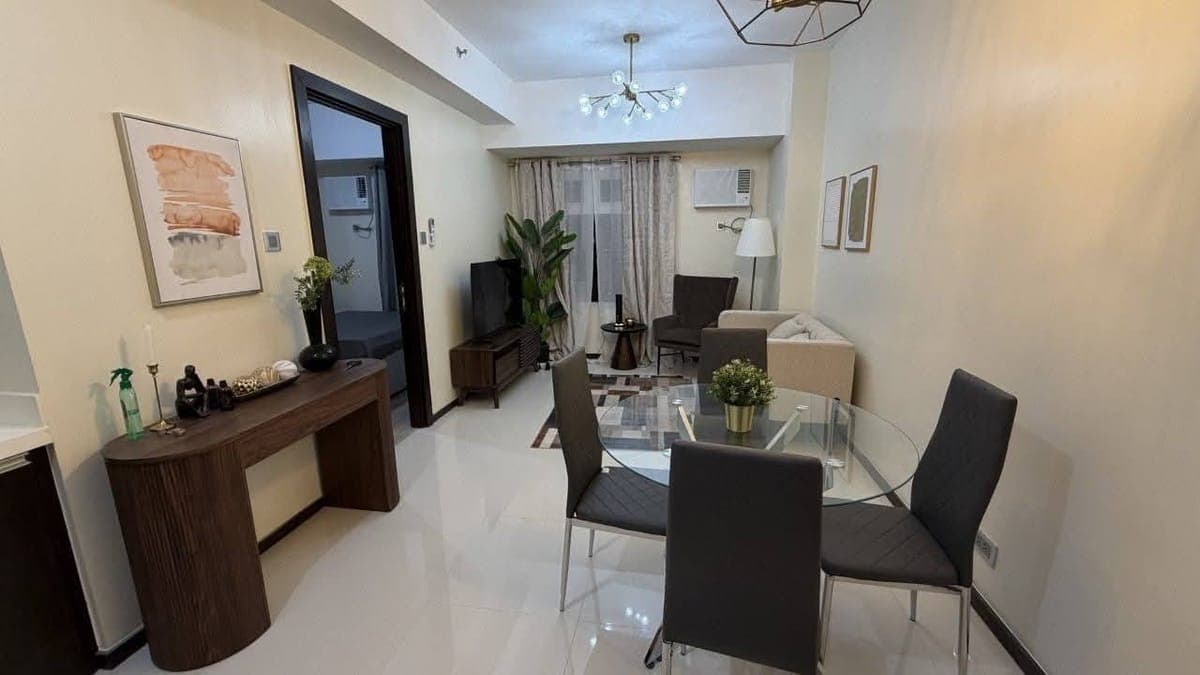 𝐅𝐎𝐑 𝐑𝐄𝐍𝐓 One Bedroom Condo Unit in BGC Taguig at Trion Towers. - photo 2