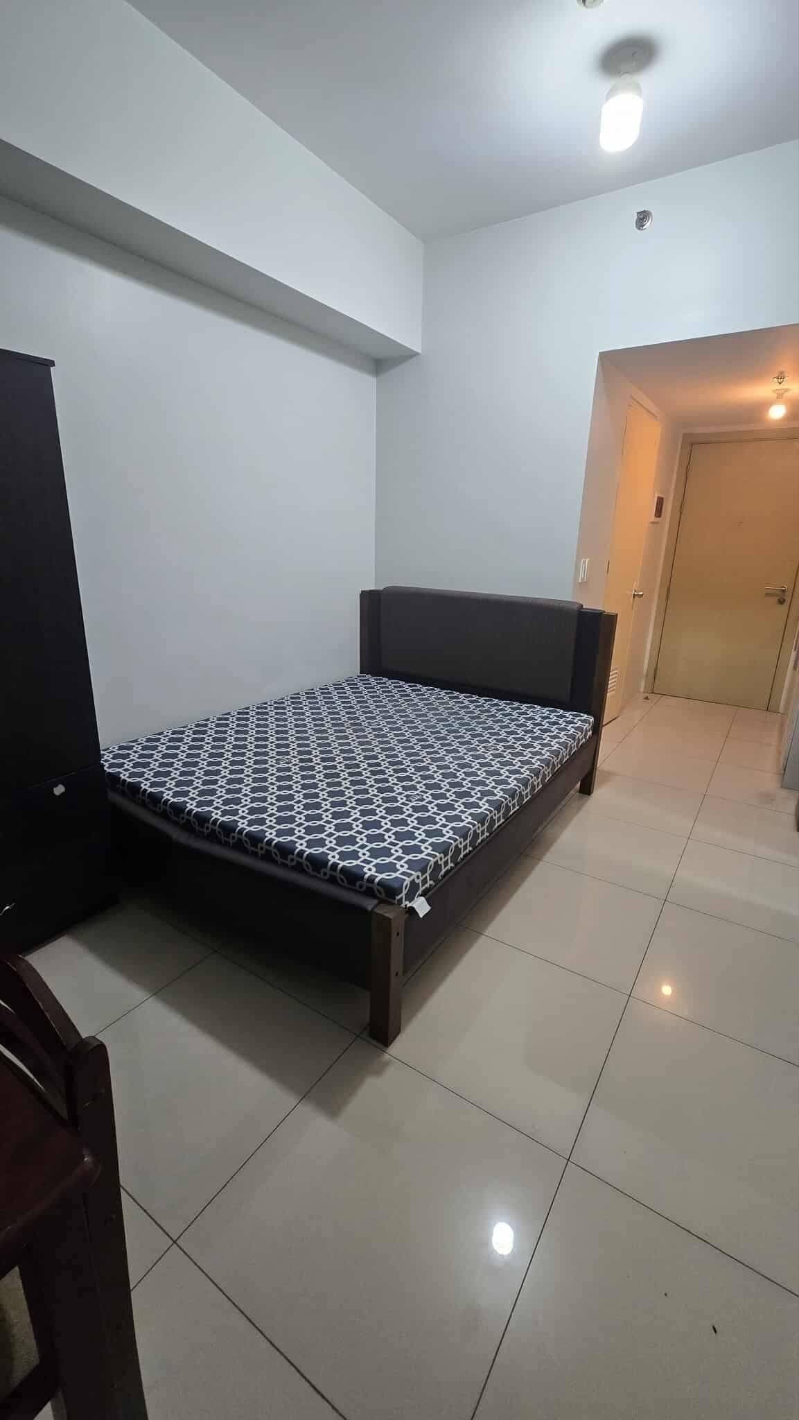 𝐅𝐎𝐑 𝐑𝐄𝐍𝐓 Studio Type Condo Unit in Jazz Residences, Makati City. - photo 1