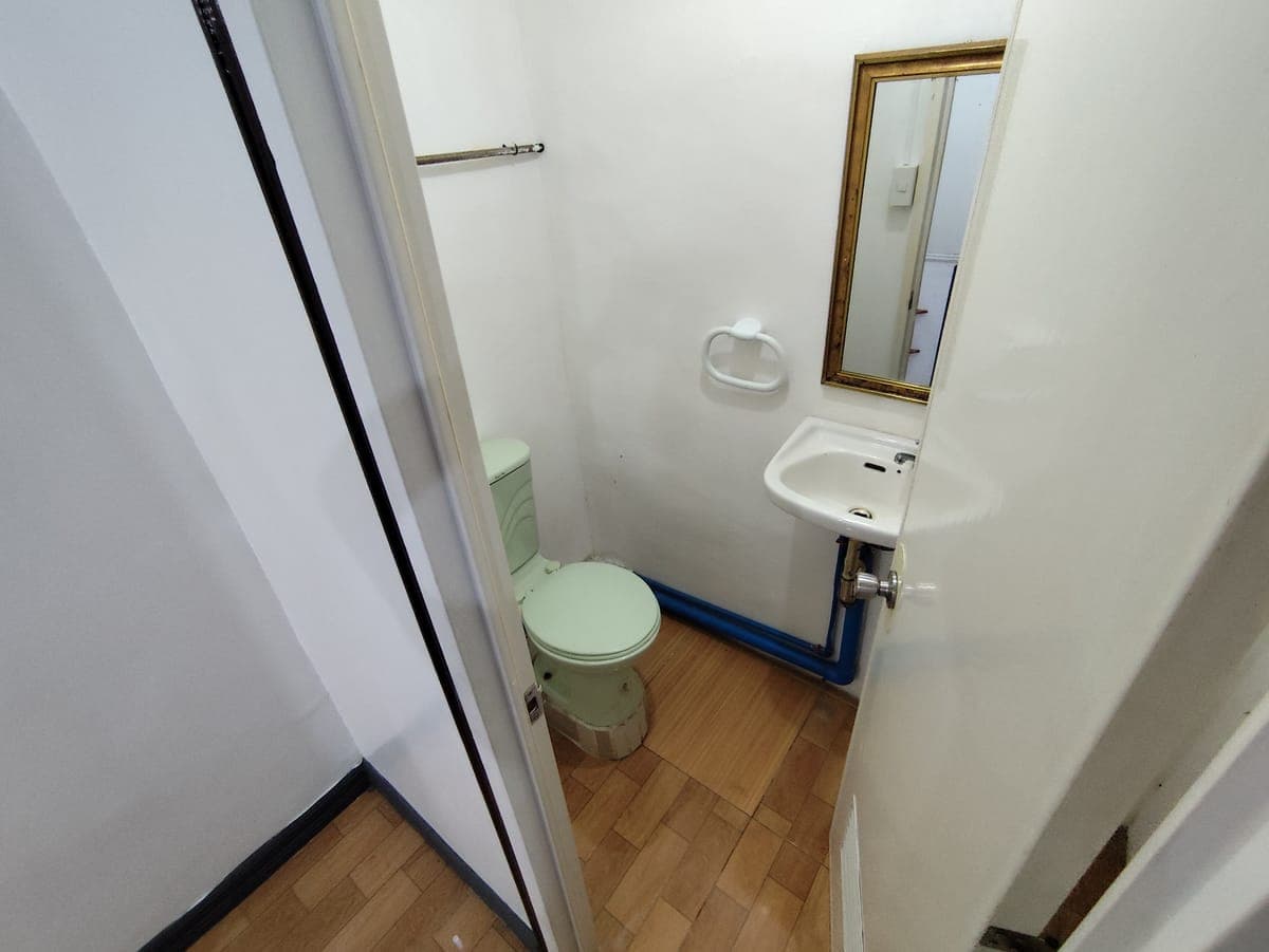 **FOR RENT ** - photo 2