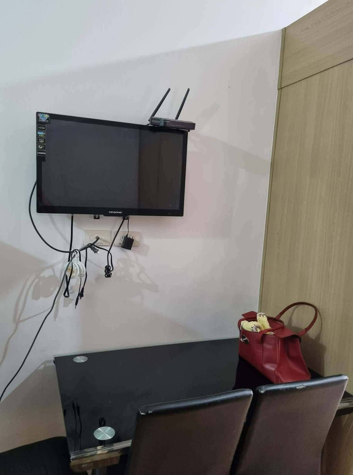 FOR RENT: 17,000 inclusive assoc dues/ negotiable - photo 5