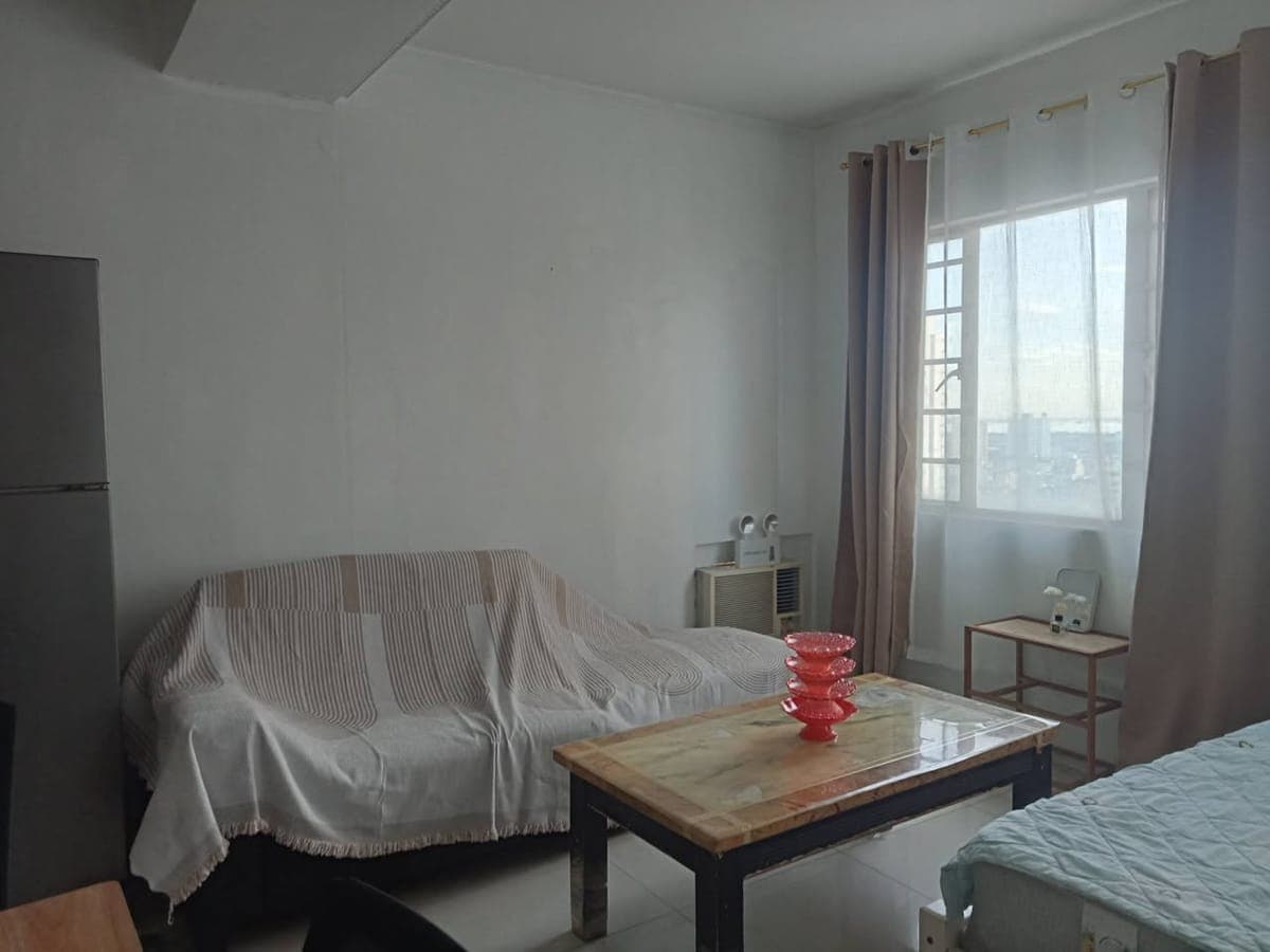 🏢 CONDO FOR RENT - photo 2